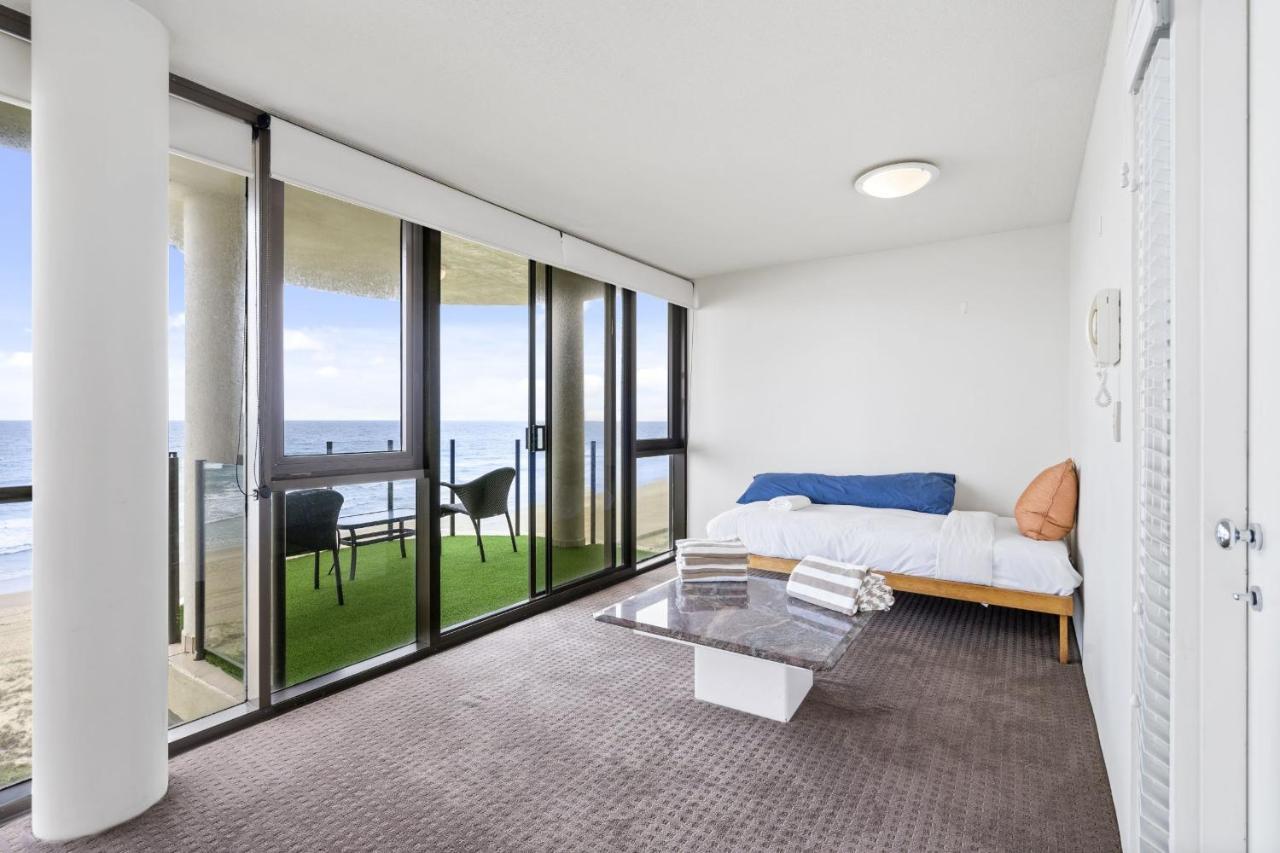 Premiere Apartments Gold Coast Exterior photo